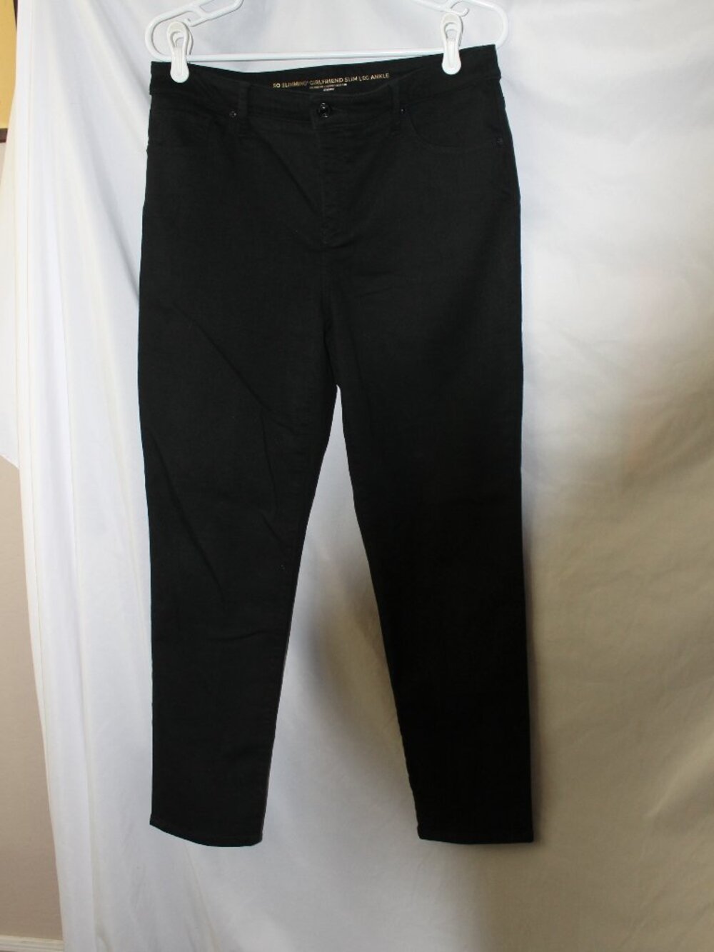 Chico's So Slimming Girlfriend Slim Leg Ankle Black Denim